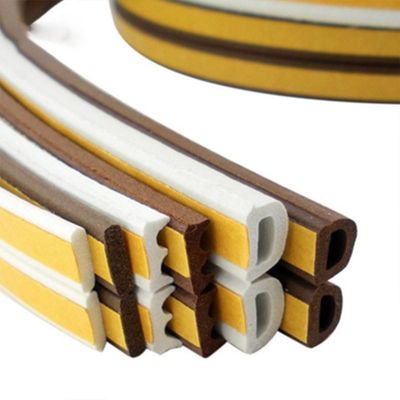 Türen und Fenster Selbstklebstoff EPDM Sponge Gummi Versiegelung Streifen in Farben mit Stapelhöhe von 3-25mm und Breite von 3-50mm
