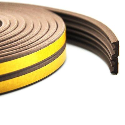 Türen und Fenster Selbstklebstoff EPDM Sponge Gummi Versiegelung Streifen in Farben mit Stapelhöhe von 3-25mm und Breite von 3-50mm