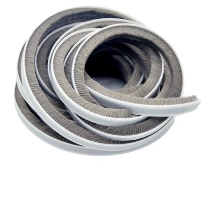 Moderner Stil Kleber Tür Wetter Stripping Bürste für Fenster Schwarz/Grau/Braun/Weiß/ANDER Materialien und Design