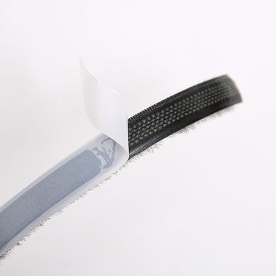Wasserdicht, staubdicht, extrusiver Rückenpolster, Wetterstreifen für Fenster und Tür, perfekt für Wohn- und Gewerbezwecke