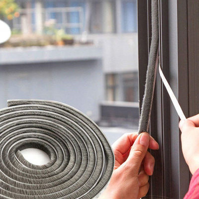 Moderne Design Tür Boden Siegel Streifen Staubdicht und wasserdicht mit Fensterhaufen Wetterstreifen