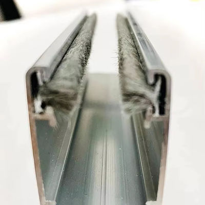 Modernes Design Winddichte Woll-Pfeiler Dichtungen für Türen und Fenster Wetter Dichtungsstreifen Pfahlhöhe 3-25mm